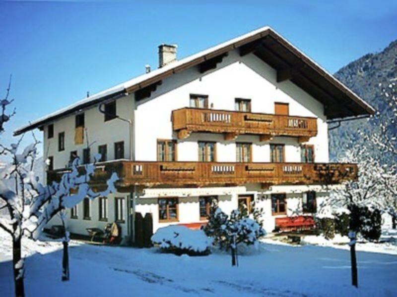 Pension Erlerhof Ried im Zillertal Exterior photo